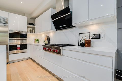 Photo 8 at 70 Bellefair Avenue, The Beaches, Toronto