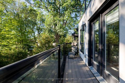 Photo 21 at 70 Bellefair Avenue, The Beaches, Toronto