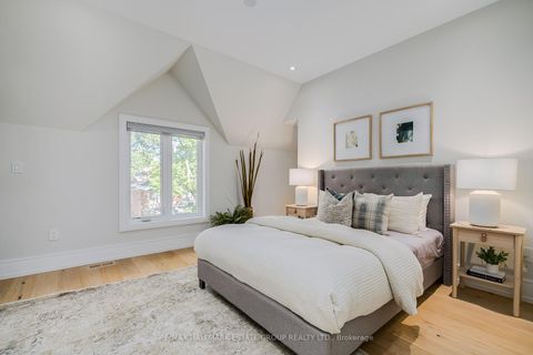 Photo 30 at 70 Bellefair Avenue, The Beaches, Toronto