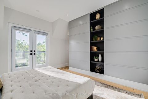 Photo 36 at 70 Bellefair Avenue, The Beaches, Toronto