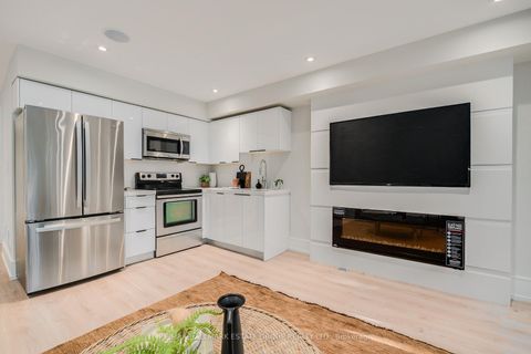 Photo 43 at 70 Bellefair Avenue, The Beaches, Toronto