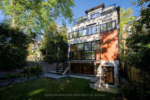 Photo 49 at 70 Bellefair Avenue, The Beaches, Toronto