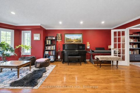 Photo 6 at 109 Heathwood Heights Drive, Hills of St Andrew, Aurora