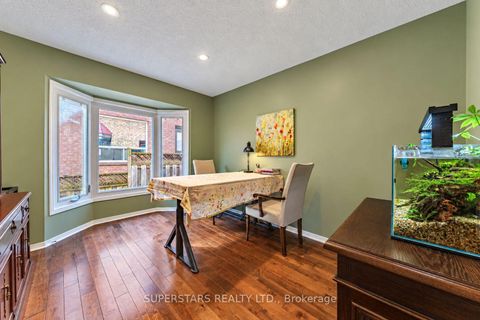Photo 7 at 109 Heathwood Heights Drive, Hills of St Andrew, Aurora