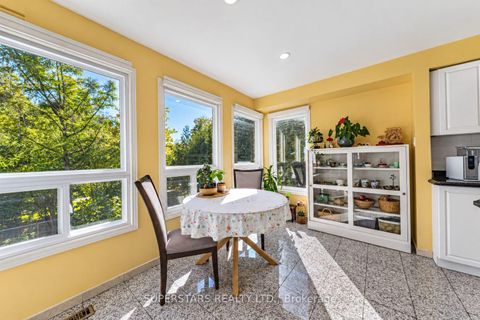 Photo 12 at 109 Heathwood Heights Drive, Hills of St Andrew, Aurora