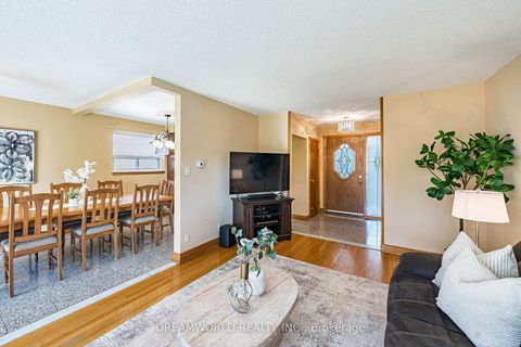 Photo 19 at 58 Candlewood Crescent, York University Heights, Toronto