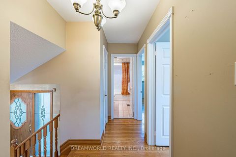 Photo 26 at 58 Candlewood Crescent, York University Heights, Toronto