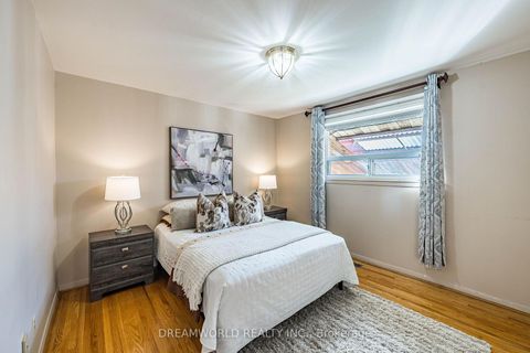 Photo 27 at 58 Candlewood Crescent, York University Heights, Toronto