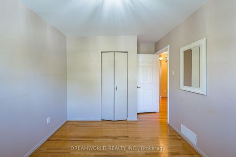 Photo 32 at 58 Candlewood Crescent, York University Heights, Toronto