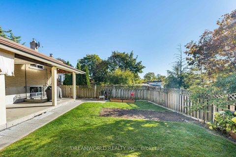 Photo 46 at 58 Candlewood Crescent, York University Heights, Toronto