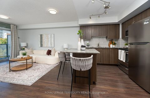 Photo 3 at 320 - 816 Lansdowne Avenue, Junction, Toronto
