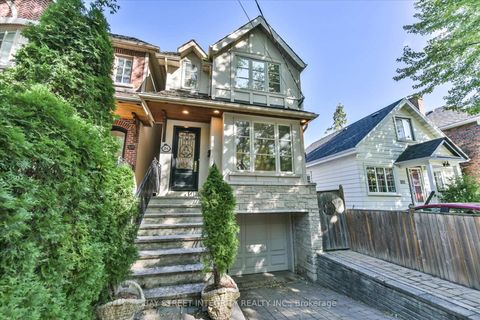 Photo 2 at 354 Old Orchard Grove, Nortown, Toronto