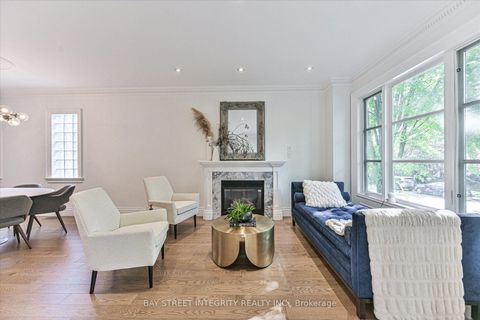 Photo 4 at 354 Old Orchard Grove, Nortown, Toronto