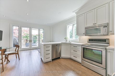 Photo 12 at 354 Old Orchard Grove, Nortown, Toronto