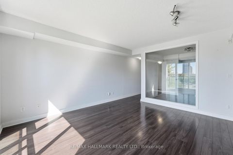 Photo 3 at 417 - 120 Dallimore Circle, Don Mills, Toronto
