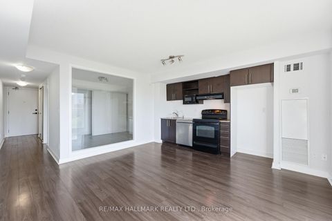 Photo 4 at 417 - 120 Dallimore Circle, Don Mills, Toronto