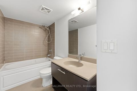 Photo 13 at 417 - 120 Dallimore Circle, Don Mills, Toronto