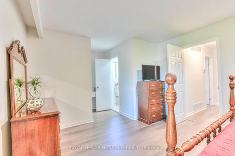 Photo 27 at 132 Valdor Drive, Agincourt North, Toronto