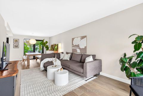 Photo 7 at 225 Catalina Drive, Guildwood, Toronto
