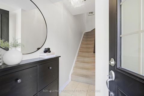 Photo 4 at 225 - 11 Ruttan Street, Dufferin Grove, Toronto