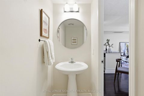 Photo 10 at 225 - 11 Ruttan Street, Dufferin Grove, Toronto