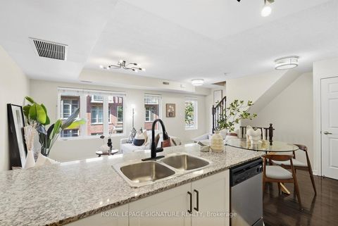 Photo 14 at 225 - 11 Ruttan Street, Dufferin Grove, Toronto