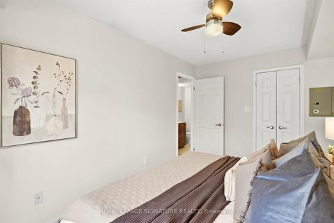 Photo 16 at 225 - 11 Ruttan Street, Dufferin Grove, Toronto