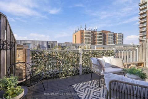 Photo 30 at 225 - 11 Ruttan Street, Dufferin Grove, Toronto