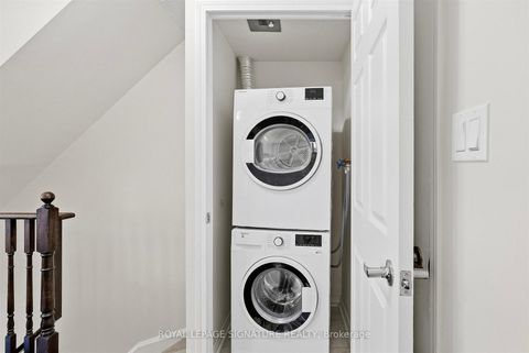 Photo 31 at 225 - 11 Ruttan Street, Dufferin Grove, Toronto