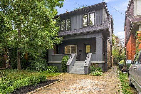 Photo 0 at 127 Durie Street, Swansea, Toronto