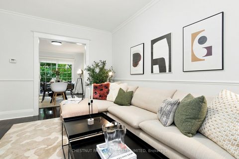 Photo 4 at 127 Durie Street, Swansea, Toronto