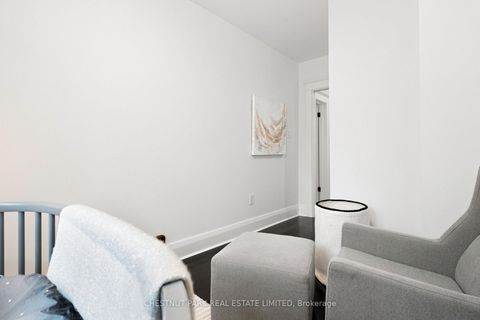 Photo 16 at 127 Durie Street, Swansea, Toronto
