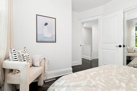 Photo 22 at 127 Durie Street, Swansea, Toronto