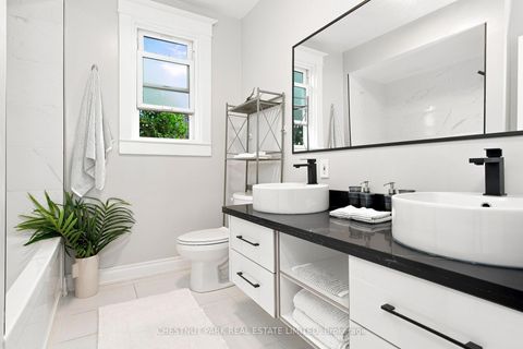 Photo 24 at 127 Durie Street, Swansea, Toronto