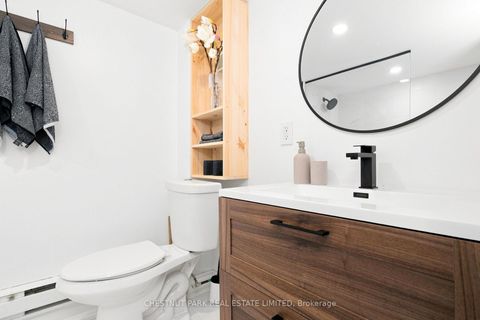 Photo 32 at 127 Durie Street, Swansea, Toronto