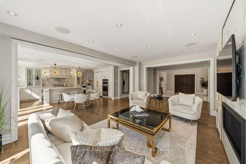 Photo 9 at 18 Ardmore Crescent, Bayview Hill, Richmond Hill