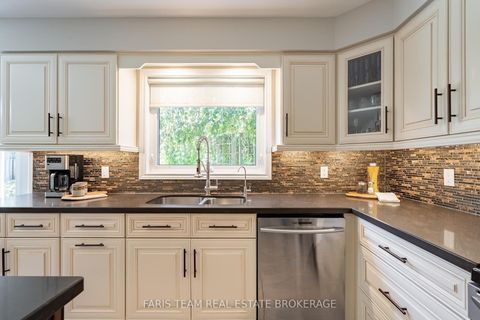 Photo 8 at 142 Nelson Street, Grove East, Barrie