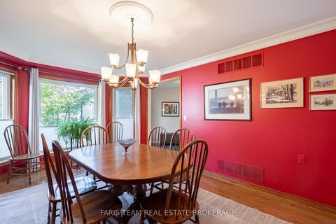 Photo 12 at 142 Nelson Street, Grove East, Barrie