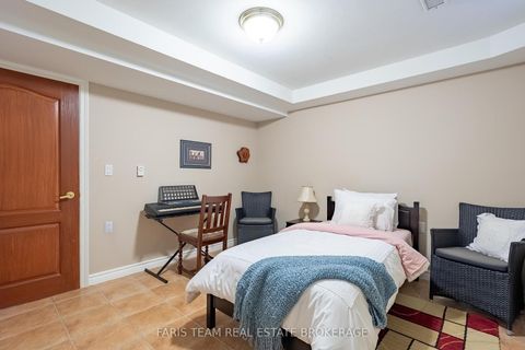 Photo 31 at 142 Nelson Street, Grove East, Barrie