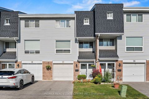 Photo 1 at 15 - 33 Celeste Drive, West Hill, Toronto