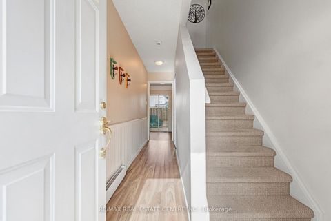 Photo 5 at 15 - 33 Celeste Drive, West Hill, Toronto