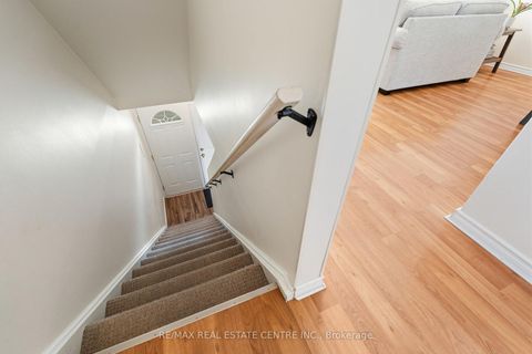 Photo 6 at 15 - 33 Celeste Drive, West Hill, Toronto