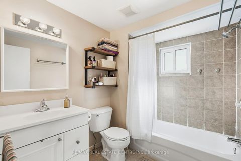 Photo 27 at 15 - 33 Celeste Drive, West Hill, Toronto