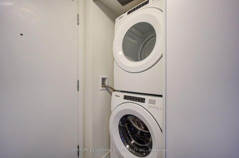 Photo 8 at 606 - 2 Sonic Way, Flemingdon Park, Toronto
