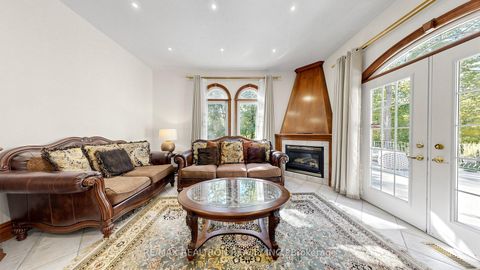Photo 8 at 38 Bridgewater Drive, Rural Richmond Hill, Richmond Hill