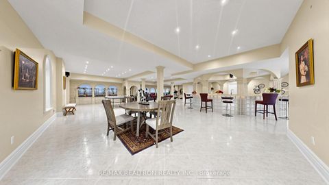 Photo 18 at 38 Bridgewater Drive, Rural Richmond Hill, Richmond Hill