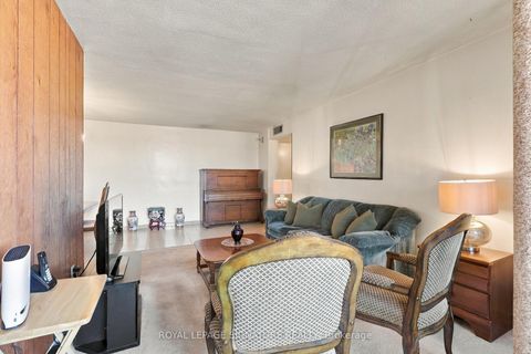 Photo 6 at 539 - 2645 Jane Street, Jane Heights, Toronto