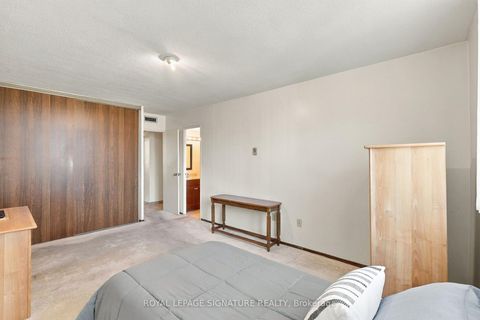 Photo 19 at 539 - 2645 Jane Street, Jane Heights, Toronto
