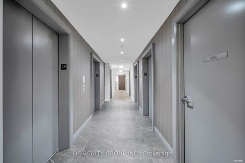 Photo 3 at 2915 - 4955 Yonge Street, Willowdale East, Toronto