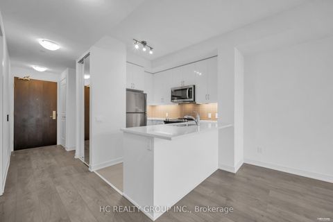 Photo 9 at 2915 - 4955 Yonge Street, Willowdale East, Toronto